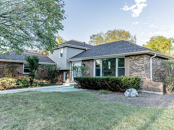 2nd image of 14141 Yorktown Dr