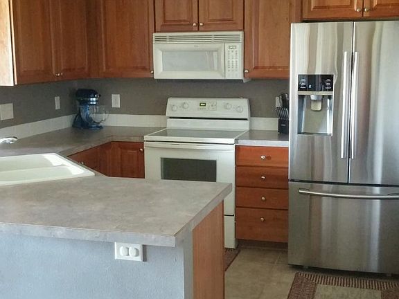4th image of 605 Kelsey Ln