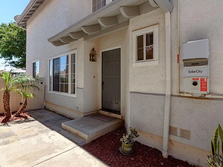 1768 Promenade Cir — Photo 38