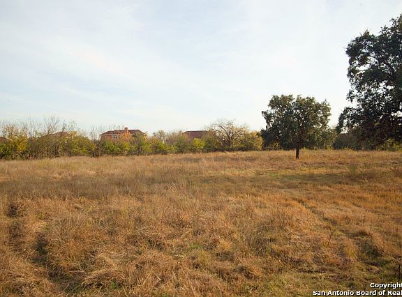 4th image of 8265 Roy Ln
