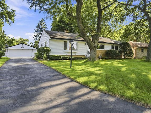 2nd image of 5805 W Fountain AVENUE