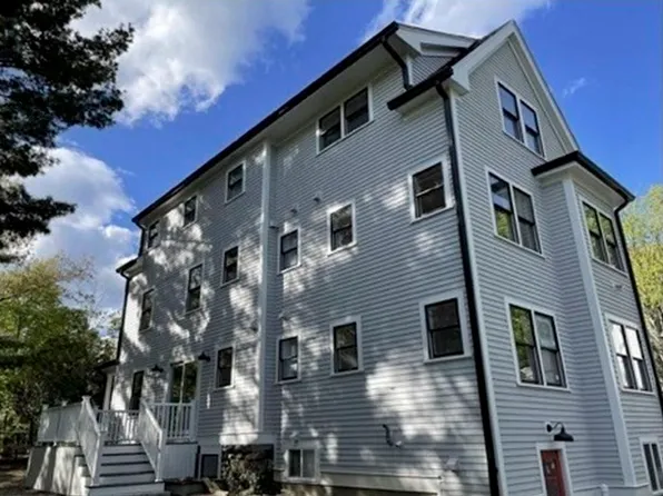 440 Washington St, Wellesley, MA 02481