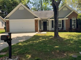 145 Round Keep Ln, Mooresville, NC 28117