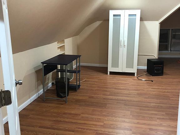 4th image of 648 Bergen Ave #C