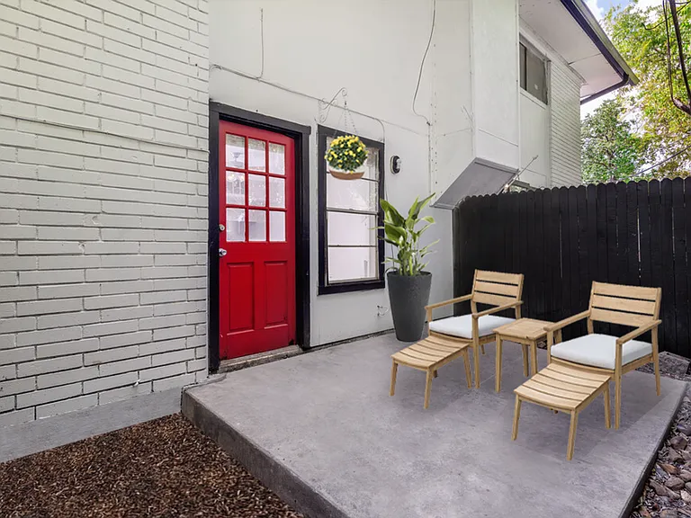 The Oaks Apartments At Medical Center — Photo 79