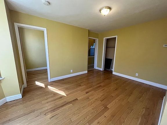4th image of 127 Palisade Ave #3