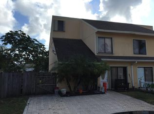 9087 Green Meadows Way, Palm Beach Gardens, FL 33418