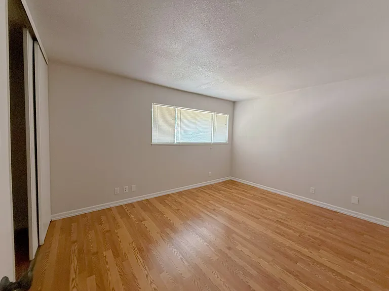 1808 Pomar Way — Photo 10