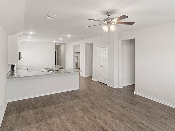 7th image of this home