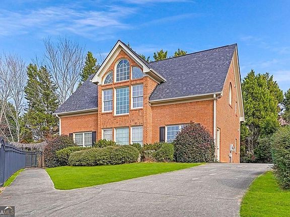 4th image of 2565 Scarlet Oak Ln