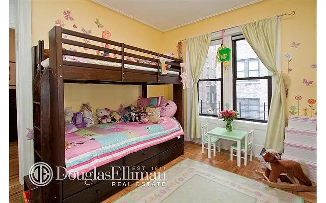 Sold by Douglas Elliman | media 10