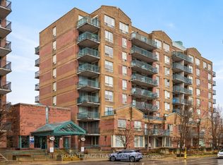 45 Holland Ave #902, Ottawa, ON K1Y 4S3