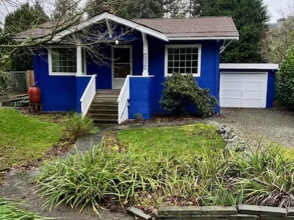 10727 Phinney Avenue N, Seattle, WA 98133