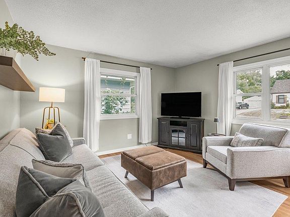 5th image of 2302 Maiden Ln