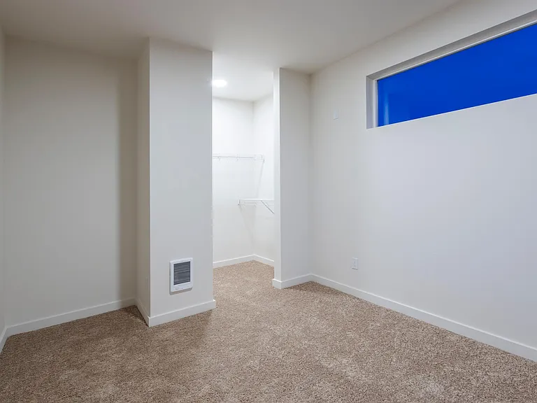 Magnesium Village Apartments — Photo 80