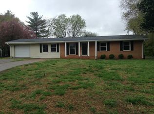 119 Westmont Dr, Gaffney, SC 29340