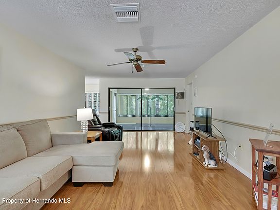 2nd image of 6762 Pearleaf Ct