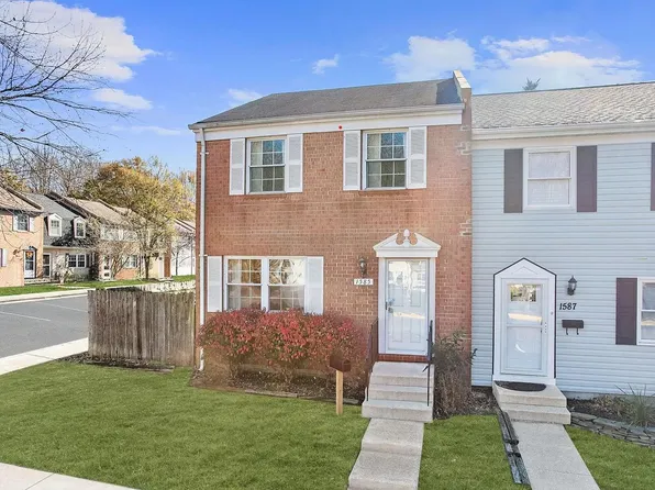 1585 Forest Hill Ct, Crofton, MD 21114