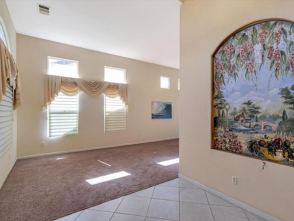 5th image of 3023 S Byrd Ct