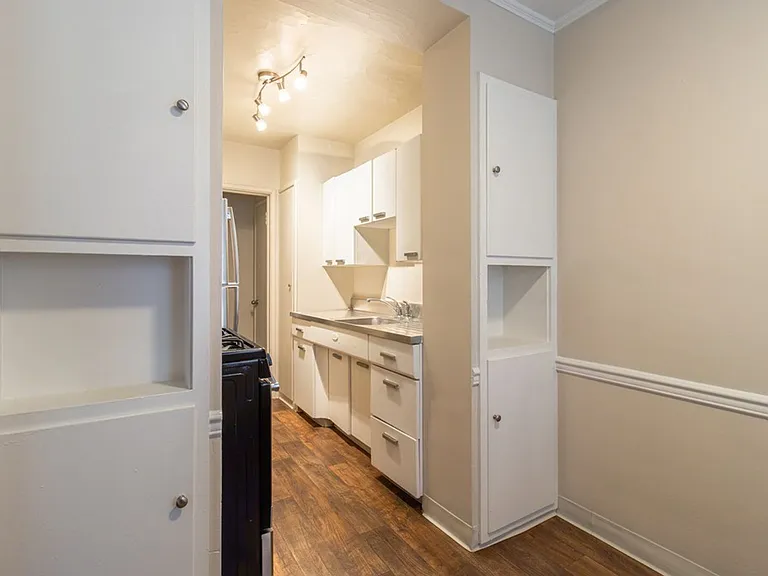 Alexander's Place at 1625 H ~ Discover Timeless Charm in the Heart of it All! — Photo 48