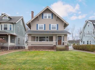 13921 Clifton Blvd, Lakewood, OH 44107