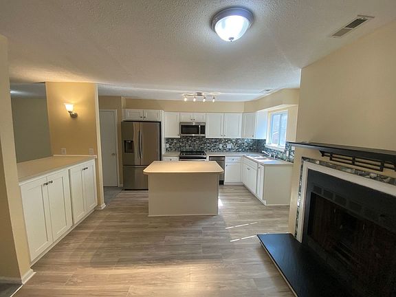 5th image of 517 W Ocean View Ave APT E