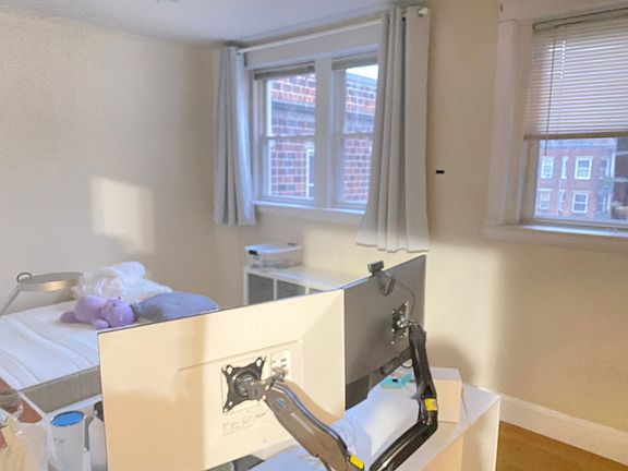 4th image of 74 Egmont St APT 5