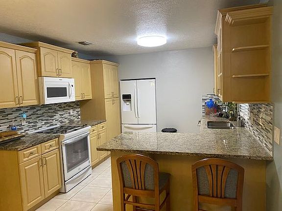 2nd image of 3450 Seminole Ave