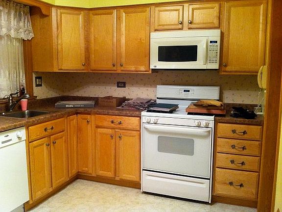 4th image of 3311 Wisconsin Ave Floor 2