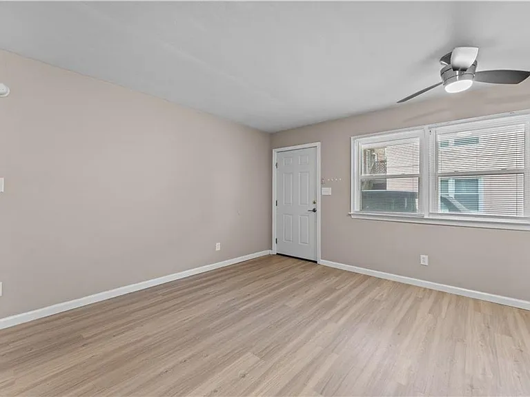 1416 E Ocean View Ave — Photo 3