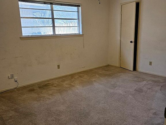 3rd image of 1802 Idaho Ave