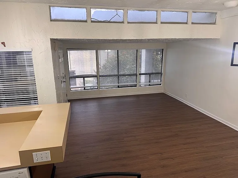 5916 Lago Vista Way #B-10 — Photo 7