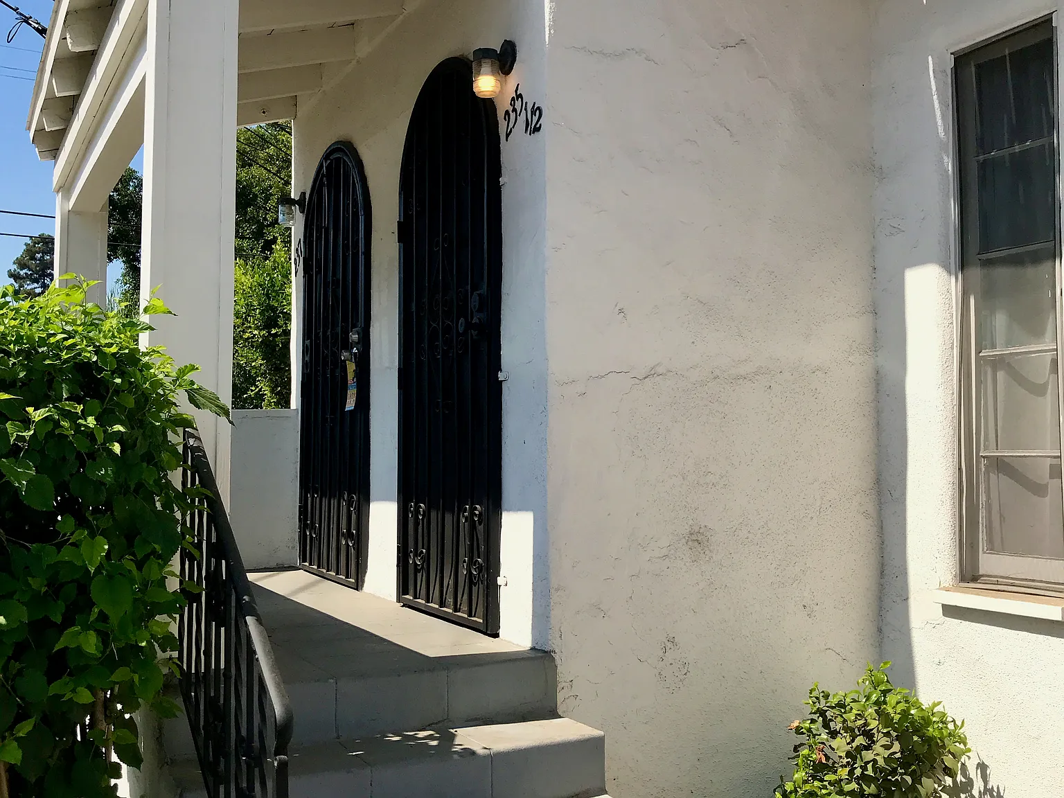 235 1/2 Crandall St — Photo 4