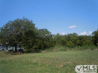 206 Houston St, Ennis, TX 75119