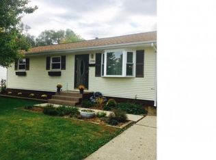 2740 Selkirk Rd, Springfield, IL 62702