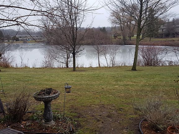 2nd image of 623 Watersedge Dr