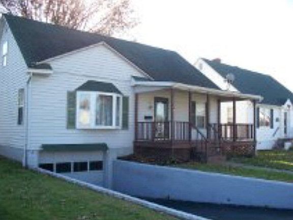 2nd image of 29 Bryant Cir