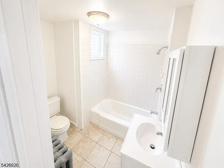 840 Mount Prospect Ave #1 — Photo 8