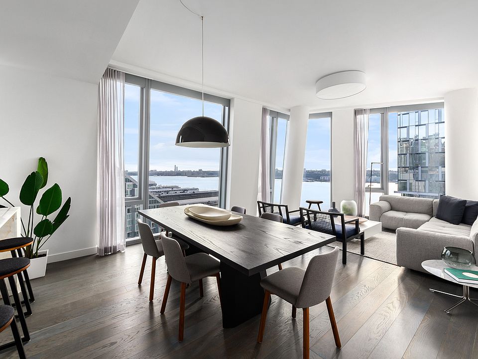1st image of 645 W 59th St #2701