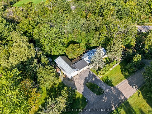 2nd image of 1664 Shore Rd