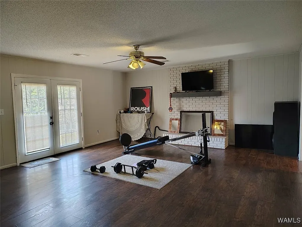 3 bed, 1869 sqft, $1,800 — Photo 4