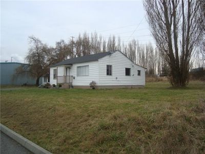8214 S March Point Rd, Anacortes, WA, 98221
