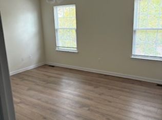 25 E Monument Ave, Hatboro, PA