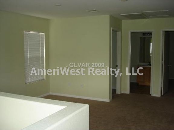 5th image of 4220 Glisan Ct