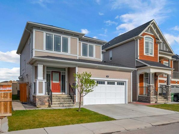 18 W Cityside Way NE, Calgary, AB T3N 1P1
