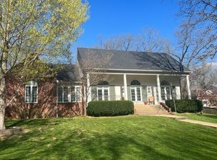 1210 Westwood Dr, West Plains, MO 65775