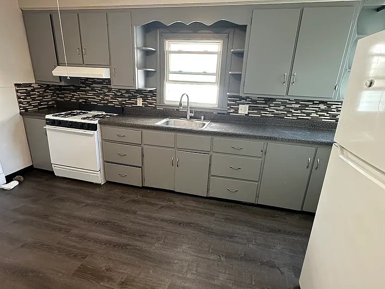 19 Elliott St #3 — Photo 1