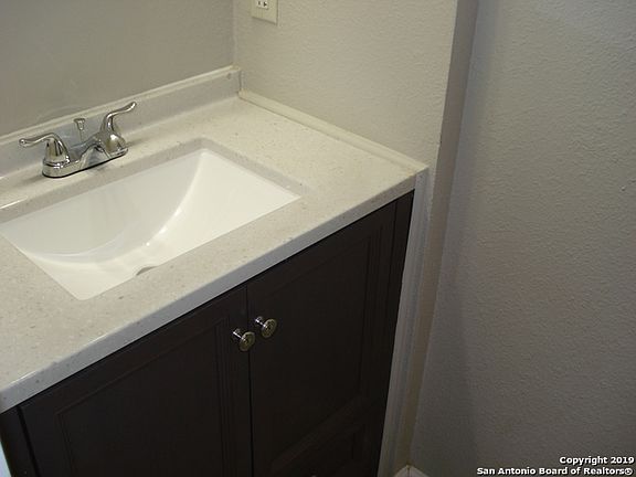 4th image of 7602 Alverstone Way