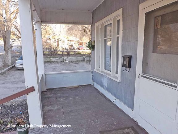 2 Porch_02262016