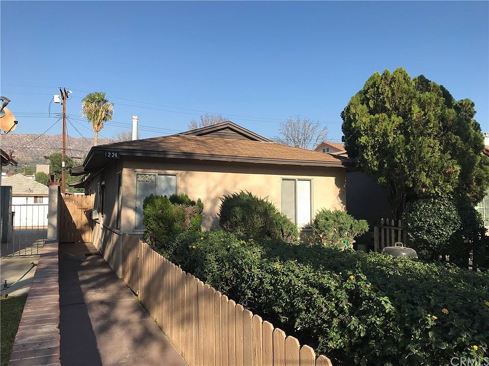 2nd image of 1224 Leland Way